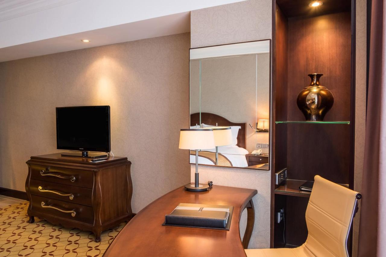 Eastin Grand Hotel Saigon Πόλη Χο Τσι Μινχ Εξωτερικό φωτογραφία A room at the hotel