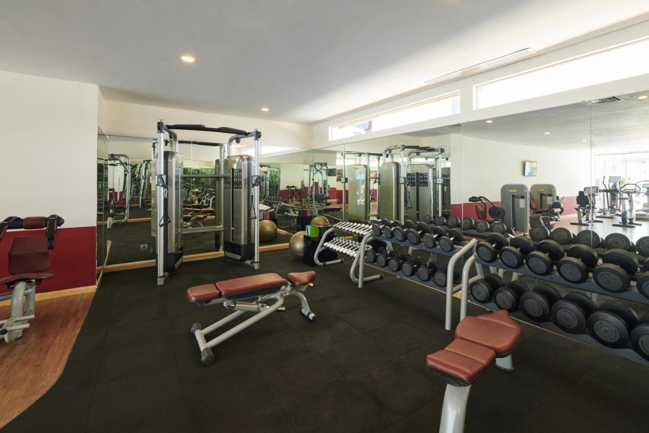 Eastin Grand Hotel Saigon Πόλη Χο Τσι Μινχ Εξωτερικό φωτογραφία The gym at the hotel