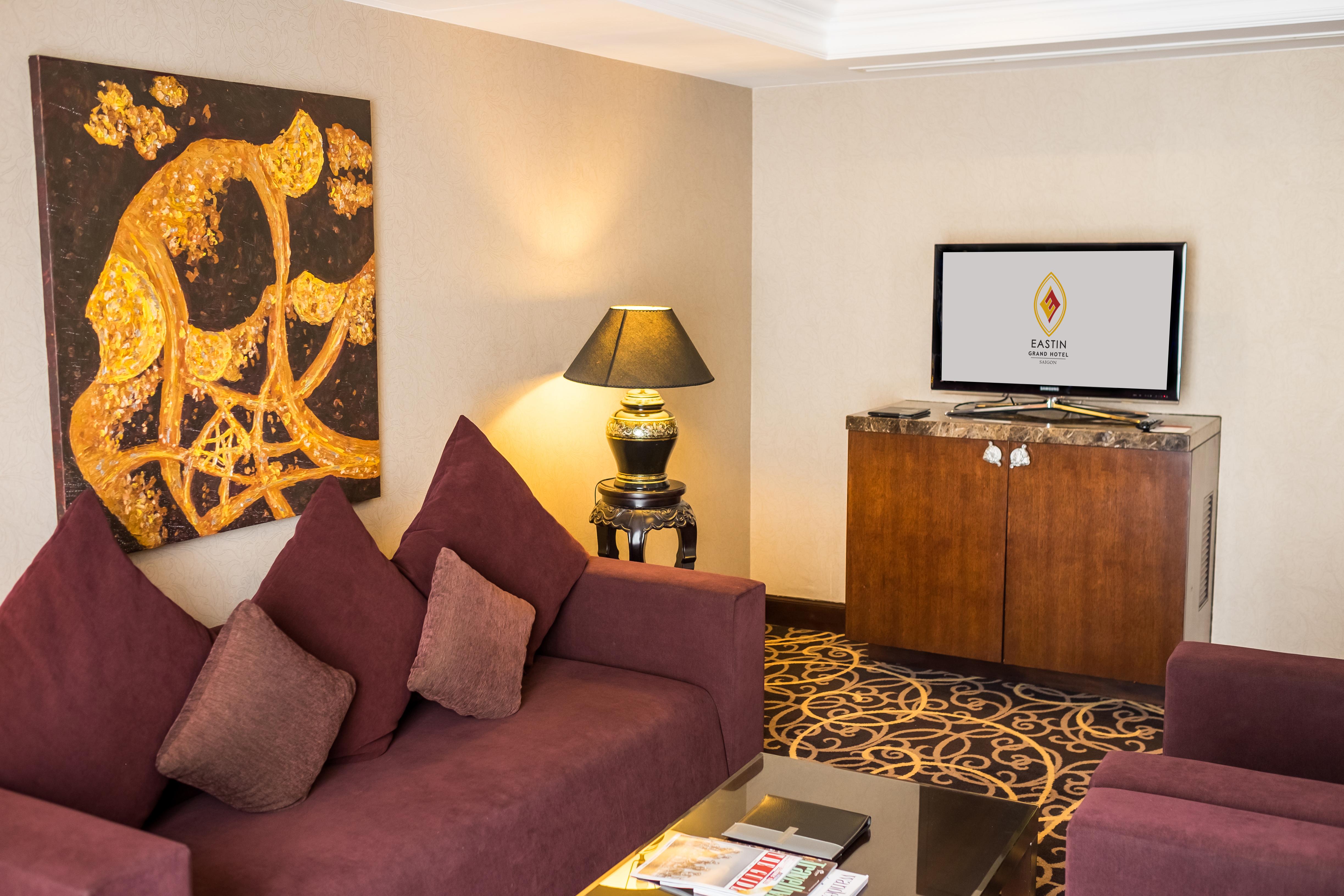 Eastin Grand Hotel Saigon Πόλη Χο Τσι Μινχ Εξωτερικό φωτογραφία A living room at the hotel