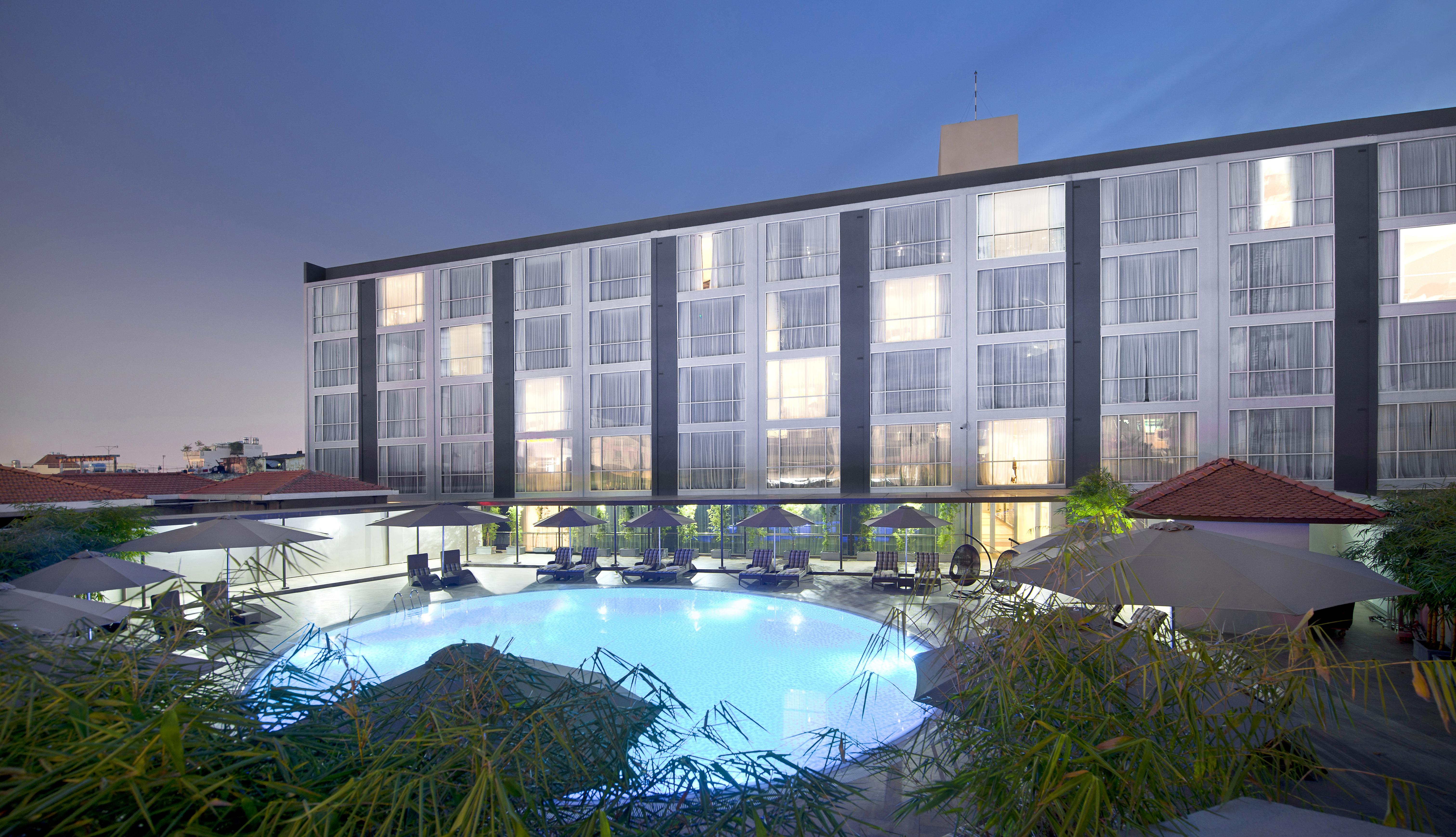 Eastin Grand Hotel Saigon Πόλη Χο Τσι Μινχ Εξωτερικό φωτογραφία The hotel's swimming pool