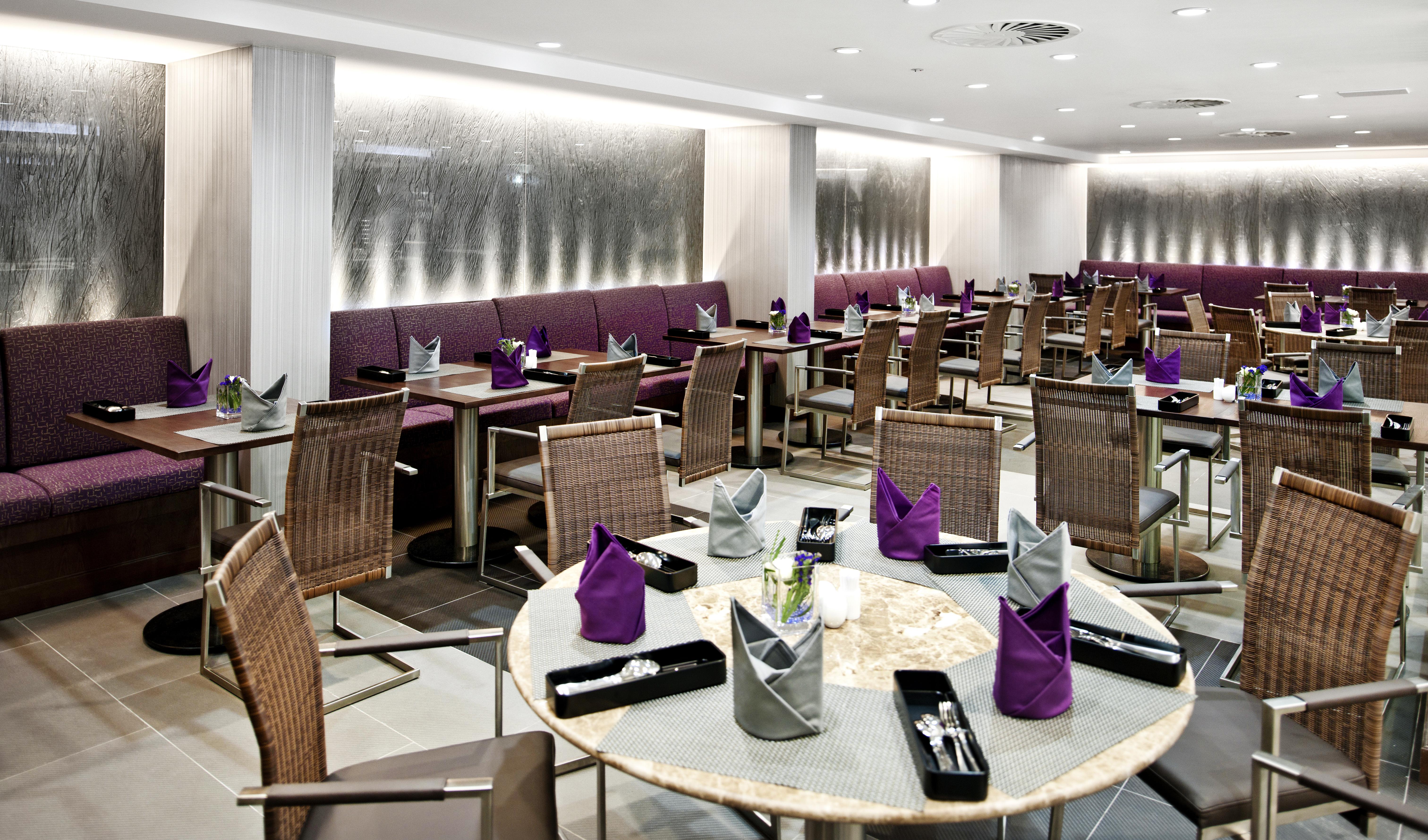 Eastin Grand Hotel Saigon Πόλη Χο Τσι Μινχ Εξωτερικό φωτογραφία Restaurant